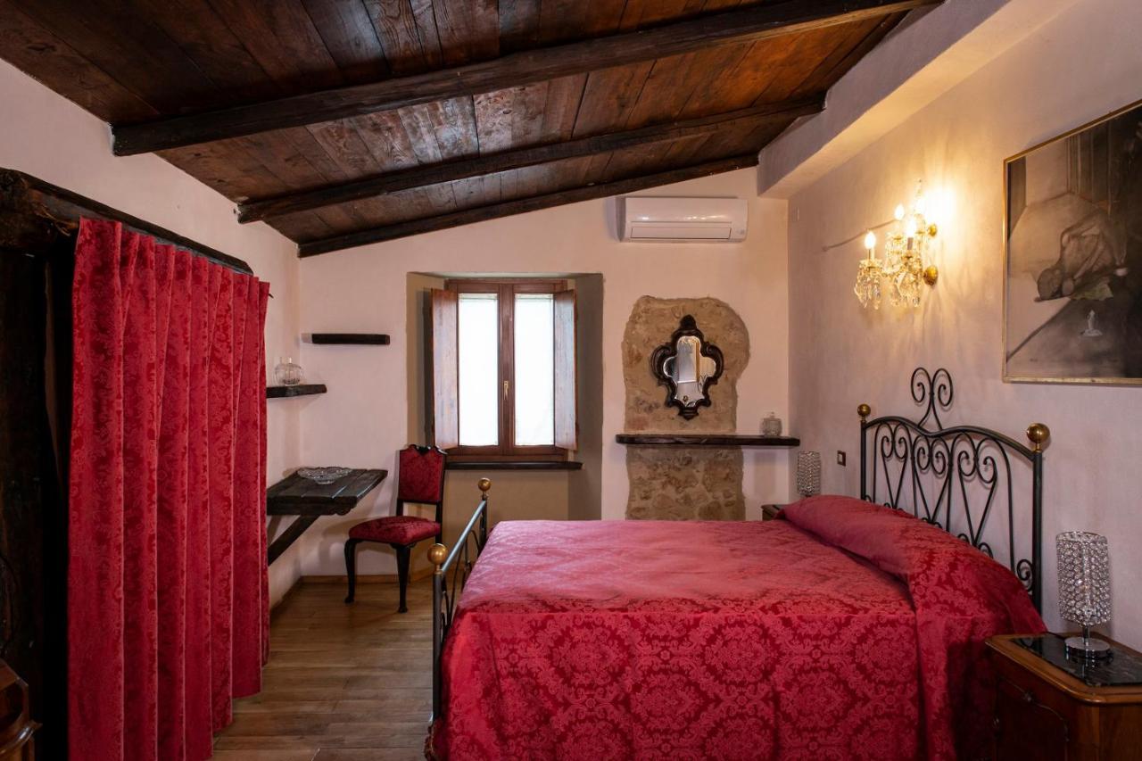 Double Room Mountain View